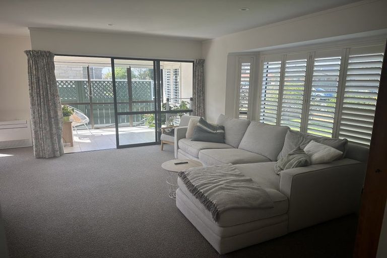 Photo of property in 113 Hillcrest Road, Raumati Beach, Paraparaumu, 5032