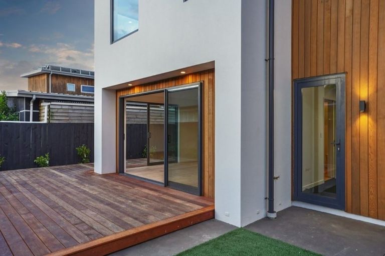 Photo of property in 96 Westminster Street, St Albans, Christchurch, 8014