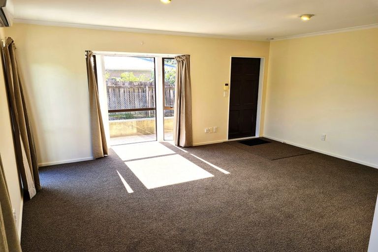 Photo of property in 9b Fraser Avenue, Johnsonville, Wellington, 6037
