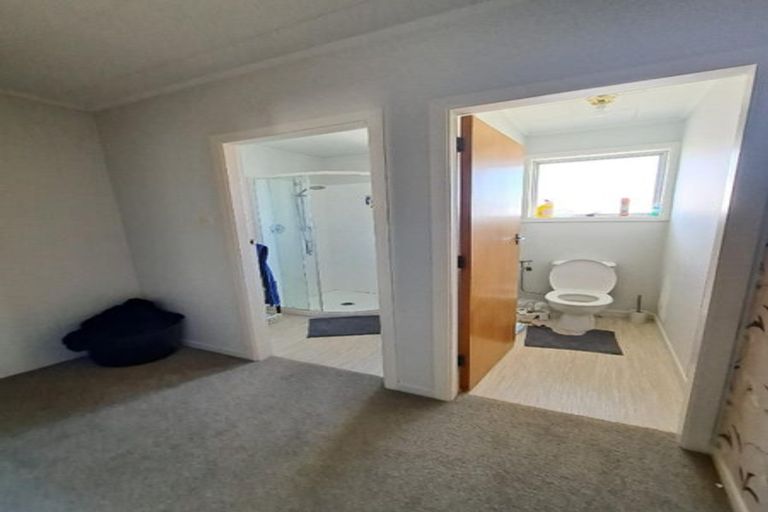 Photo of property in 1/183 Seaview Road, Westown, New Plymouth, 4310