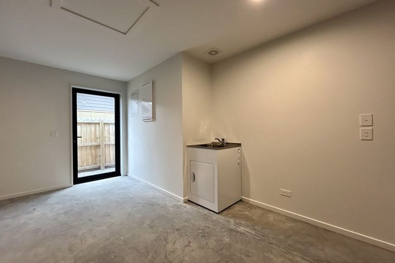 Photo of property in 16 Glovers Road, Halswell, Christchurch, 8025