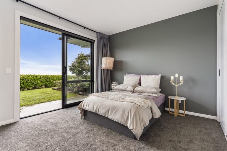 Photo of property in 1 Jack Barry Road, Waitoki, Albany, 0794