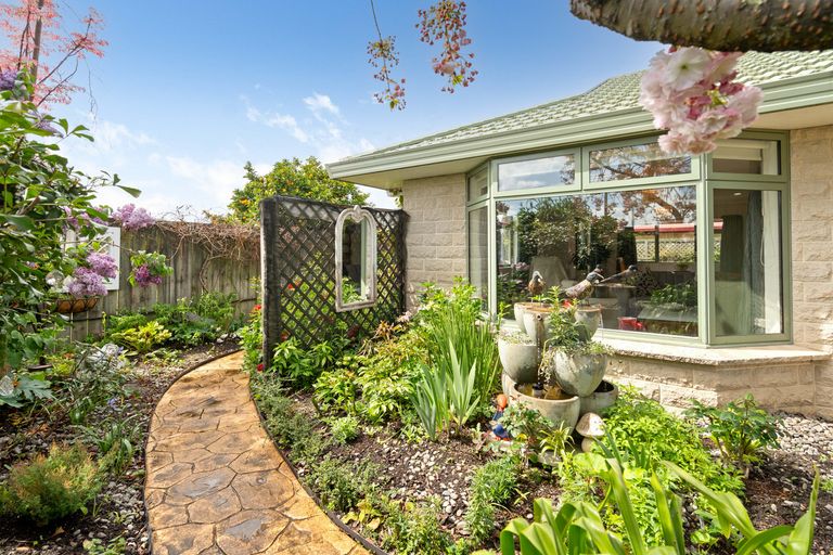Photo of property in 143 Dixon Street, Masterton, 5810