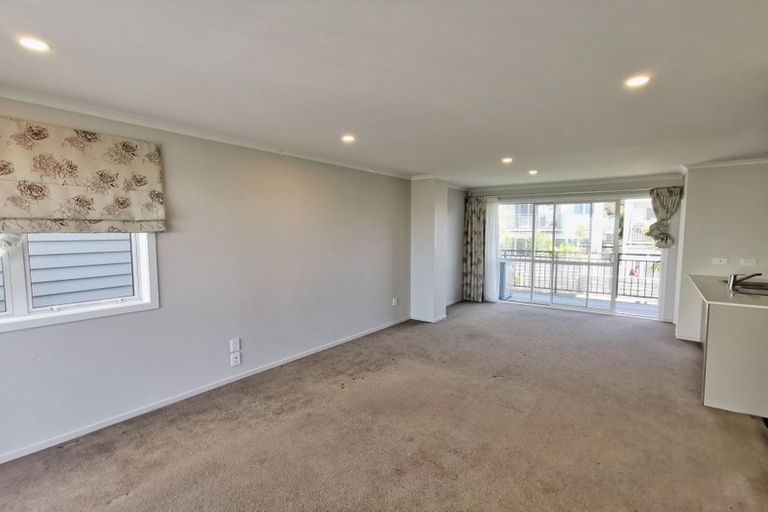 Photo of property in 7 Manawatere Way, Flat Bush, Auckland, 2019