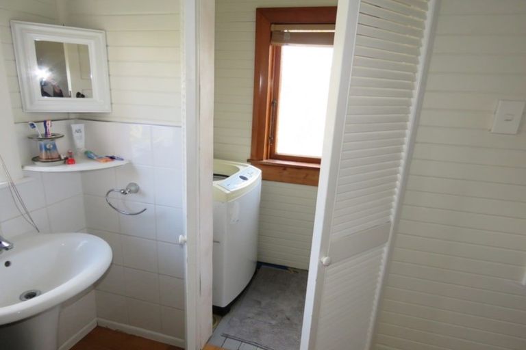 Photo of property in 6 Victory Street, Reefton, 7830