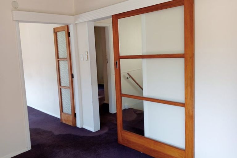 Photo of property in 87 Moorefield Road, Johnsonville, Wellington, 6037