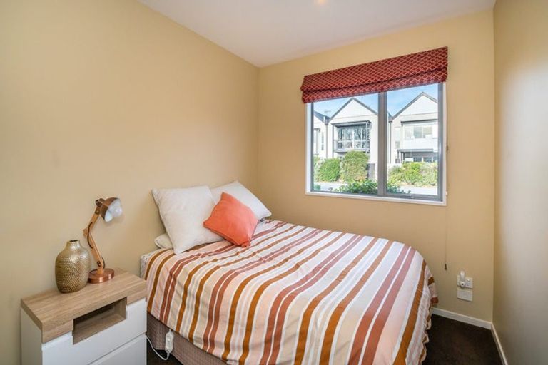 Photo of property in 2 Levinge Lane, Hillmorton, Christchurch, 8024