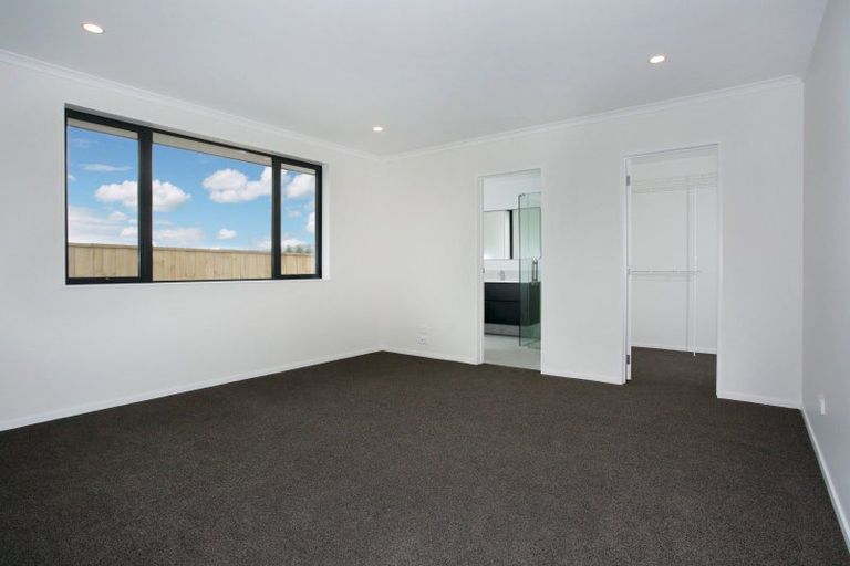 Photo of property in 1 Vintner Lane, Pokeno, 2402