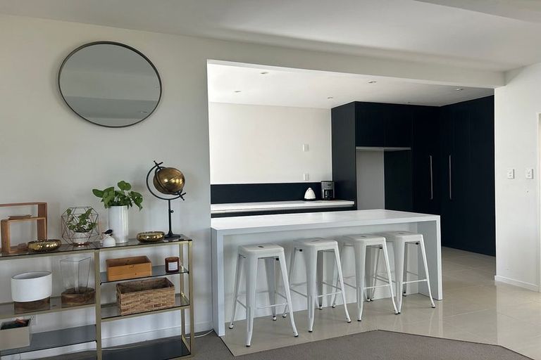 Photo of property in 6 Grace Street North, Sanson, 4817