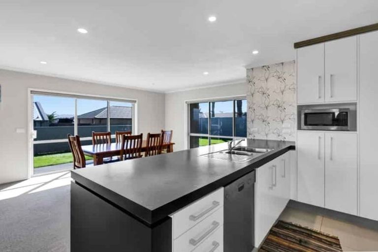 Photo of property in 112 Wills Road, Bell Block, New Plymouth, 4312