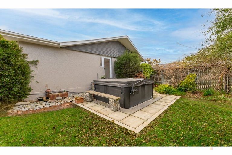 Photo of property in 38 Augustine Street, Waimate, 7924