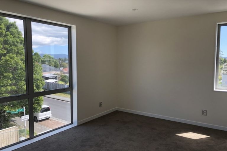 Photo of property in 31 Nephrite Lane, Henderson, Auckland, 0610