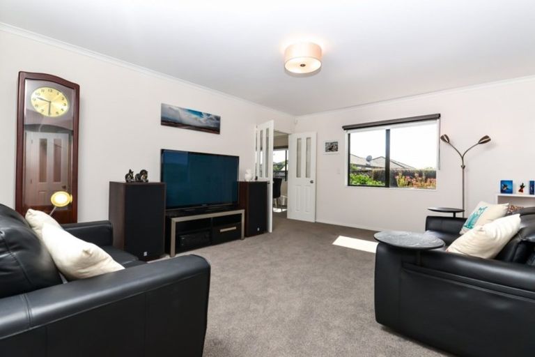 Photo of property in 4 Mangakoea Place, St Andrews, Hamilton, 3200