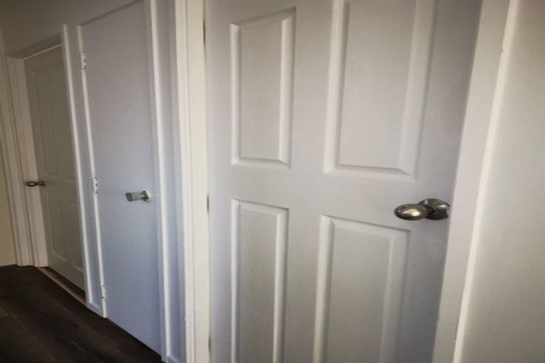 Photo of property in 2/20 Armada Drive, Ranui, Auckland, 0612