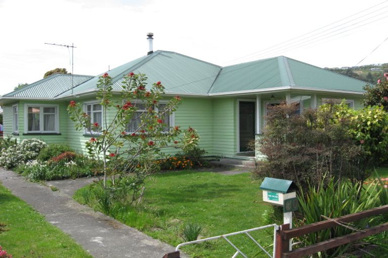 Photo of property in 60 Parkers Road, Tahunanui, Nelson, 7011