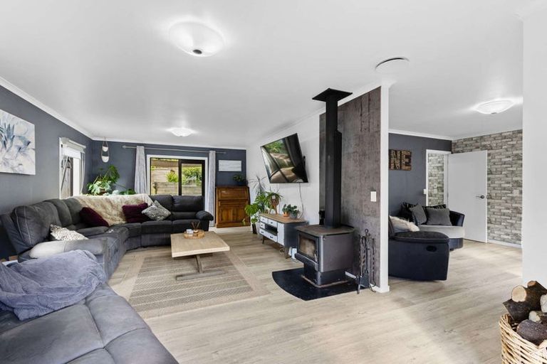 Photo of property in 7 Waterloo Place, Westown, New Plymouth, 4310