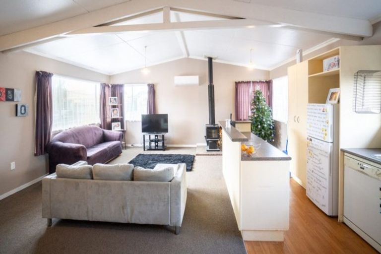 Photo of property in 59 Sutherland Crescent, Westbrook, Palmerston North, 4412