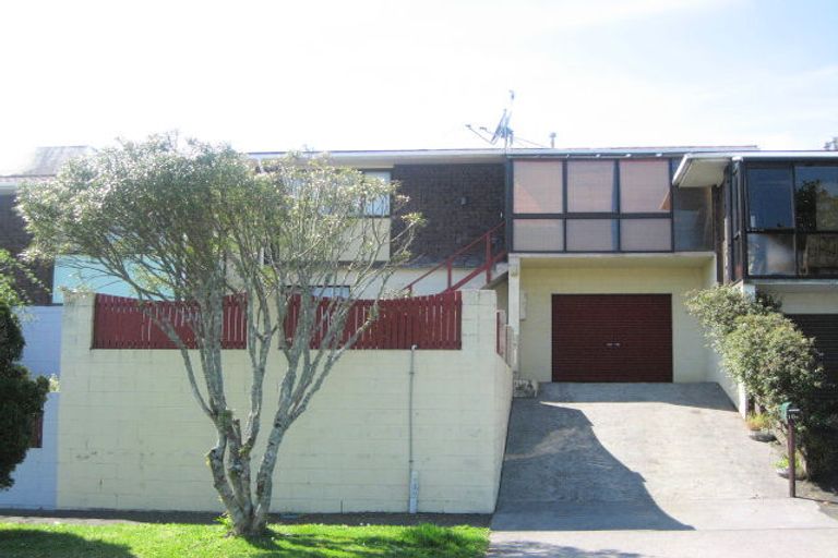 Photo of property in 10a Budleigh Street, Frankleigh Park, New Plymouth, 4310