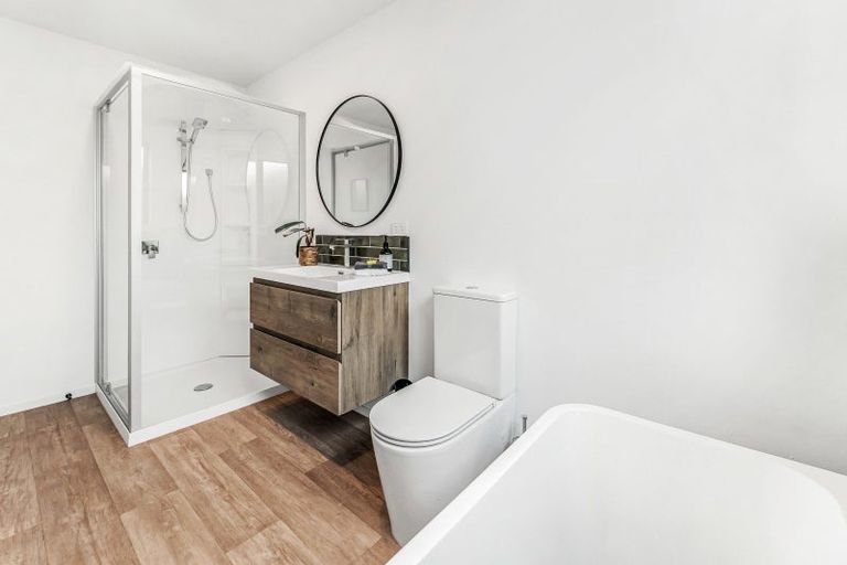 Photo of property in 5 Beach Crescent, Waikuku Beach, 7473