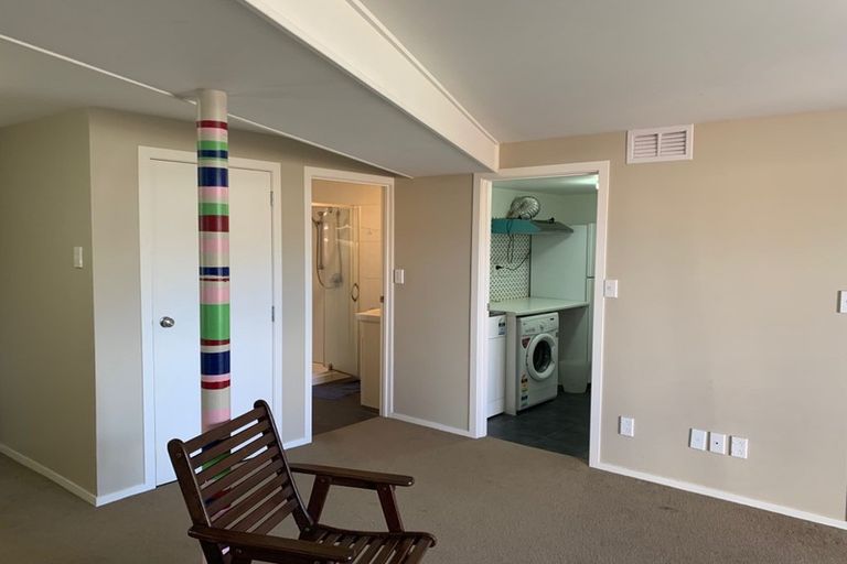 Photo of property in 67 Coronation Road, Hillcrest, Auckland, 0627