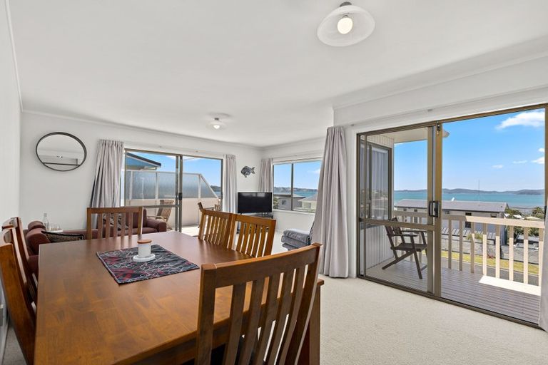 Photo of property in 10 Tara Place, Snells Beach, 0920