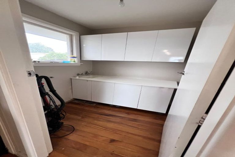 Photo of property in 5 Skerten Avenue, Hornby, Christchurch, 8042