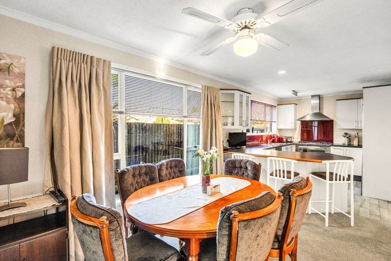 Photo of property in 18 Tisch Place, Belfast, Christchurch, 8051