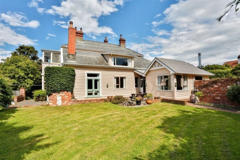 Photo of property in 60 Wallace Street, Maori Hill, Dunedin, 9010