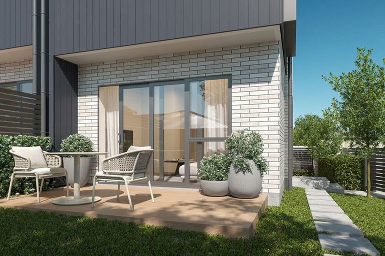 Photo of property in 82 Beach Haven Road, Beach Haven, Auckland, 0626