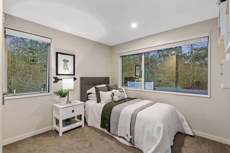 Photo of property in 1203 Whangaparaoa Road, Gulf Harbour, Whangaparaoa, 0930