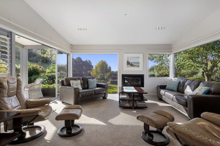 Photo of property in 363 Kaitemako Road, Welcome Bay, Tauranga, 3175