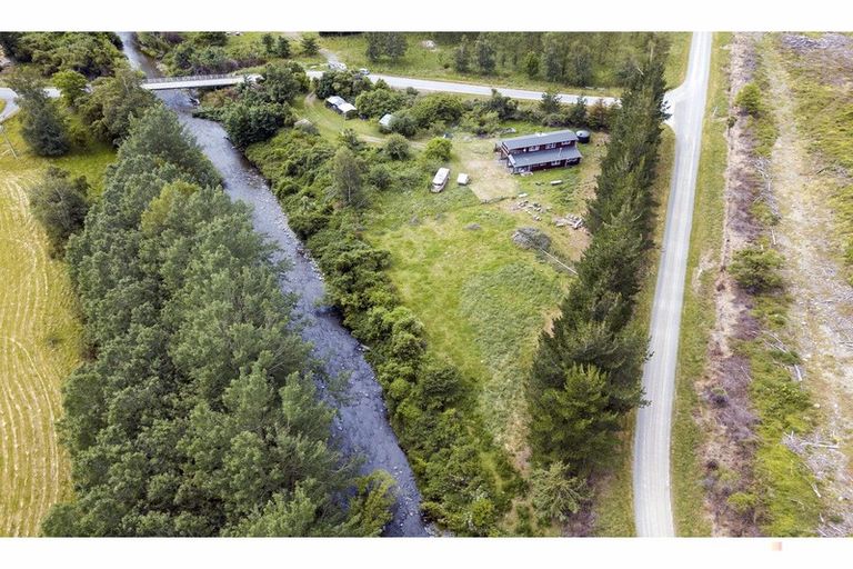 Photo of property in 9 Sheepdip Road, Kakahu, Geraldine, 7991