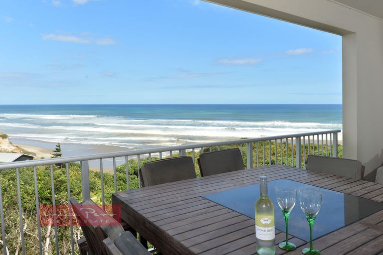 Photo of property in 20 Coates Avenue, Baylys Beach, Dargaville, 0377