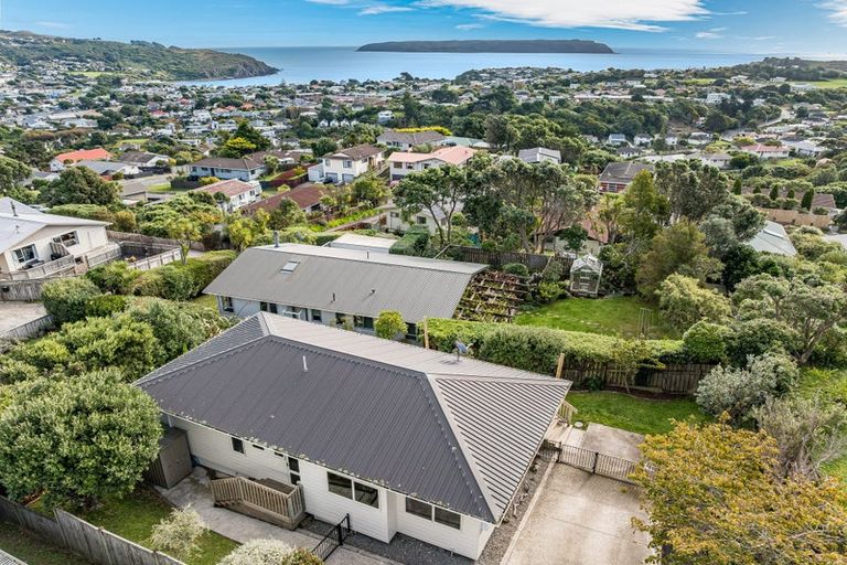 Photo of property in 117a Gloaming Hill, Titahi Bay, Porirua, 5022