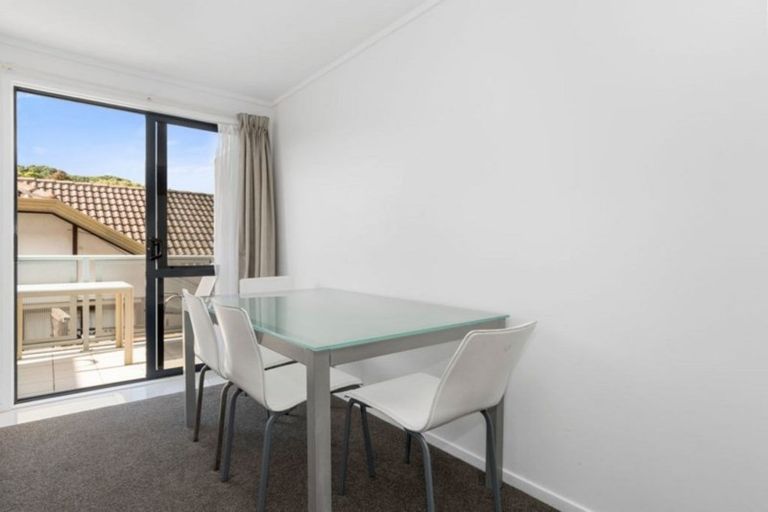 Photo of property in Atlas Apartments, 17/49 Maunganui Road, Mount Maunganui, 3116