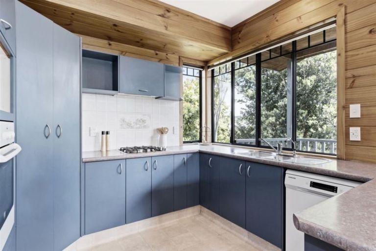 Photo of property in 132 Waitaha Road, Welcome Bay, Tauranga, 3112