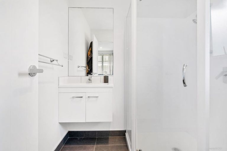 Photo of property in 23 Raithburn Terrace, Pokeno, 2402