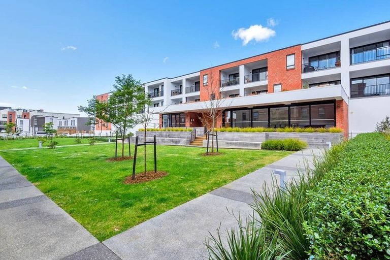 Photo of property in 106/81 Mapou Road, Hobsonville, Auckland, 0616