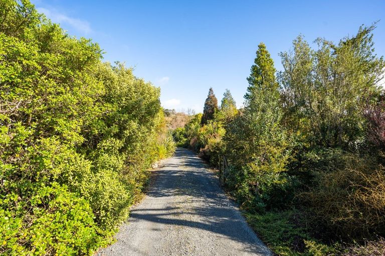 Photo of property in 17 Waiotoi Road, Ngunguru, Whangarei, 0173