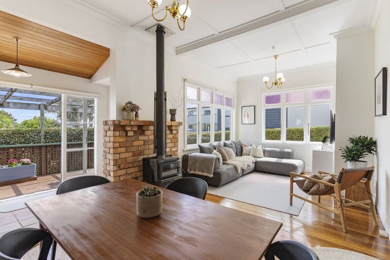 Photo of property in 173 Lake Road, Belmont, Auckland, 0622