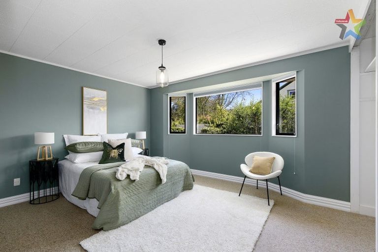 Photo of property in 9 Field Street, Silverstream, Upper Hutt, 5019