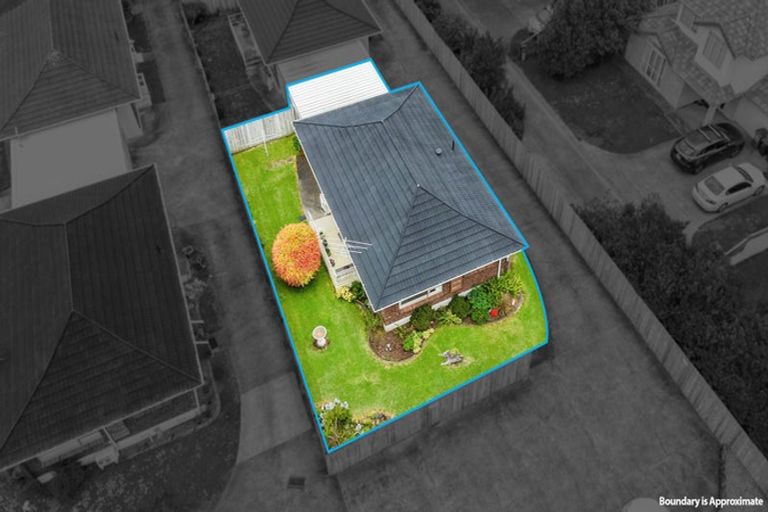 Photo of property in 5/33 Swanson Road, Henderson, Auckland, 0610