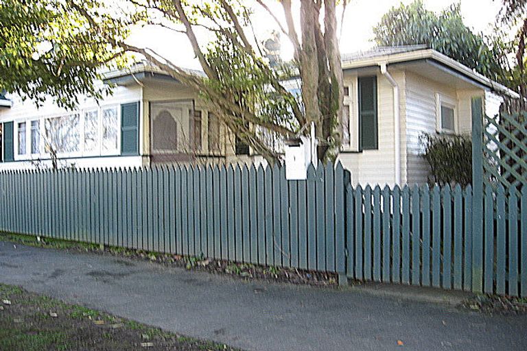 Photo of property in 1 Wilson Street, Hamilton East, Hamilton, 3216