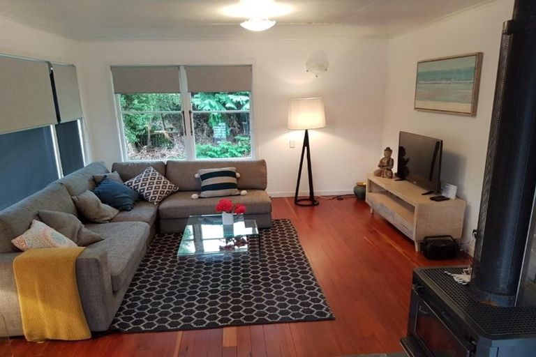 Photo of property in 3a Norfolk Road, Waipahihi, Taupo, 3330