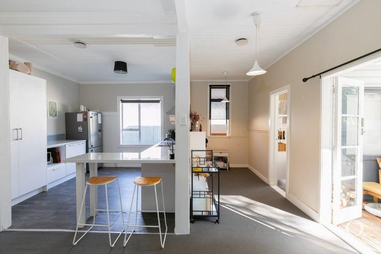 Photo of property in 8 Tomoana Road, Mahora, Hastings, 4120