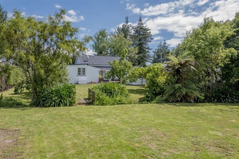 Photo of property in 56b Rahui Road, Otaki, 5512