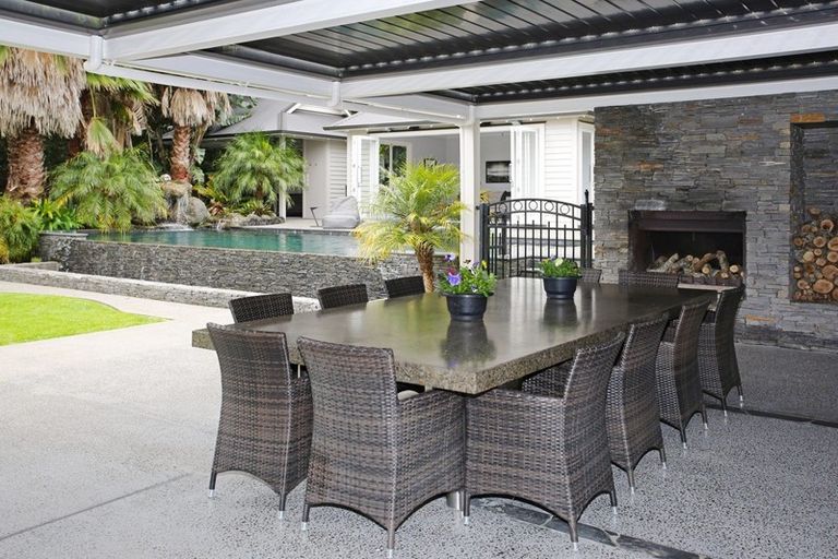 Photo of property in 18 Carlton Road, Pukekohe, 2120