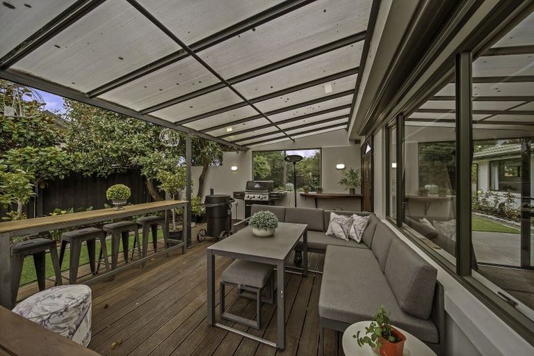 Photo of property in 11 Baltic Place, Northwood, Christchurch, 8051