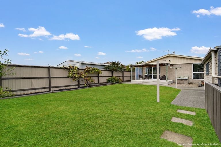 Photo of property in 38 Fern Drive, Halswell, Christchurch, 8025