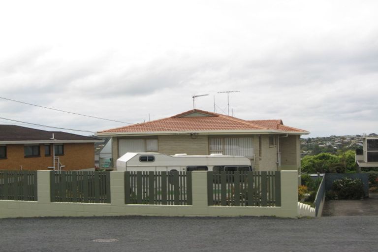 Photo of property in 83 Stanmore Bay Road, Stanmore Bay, Whangaparaoa, 0932